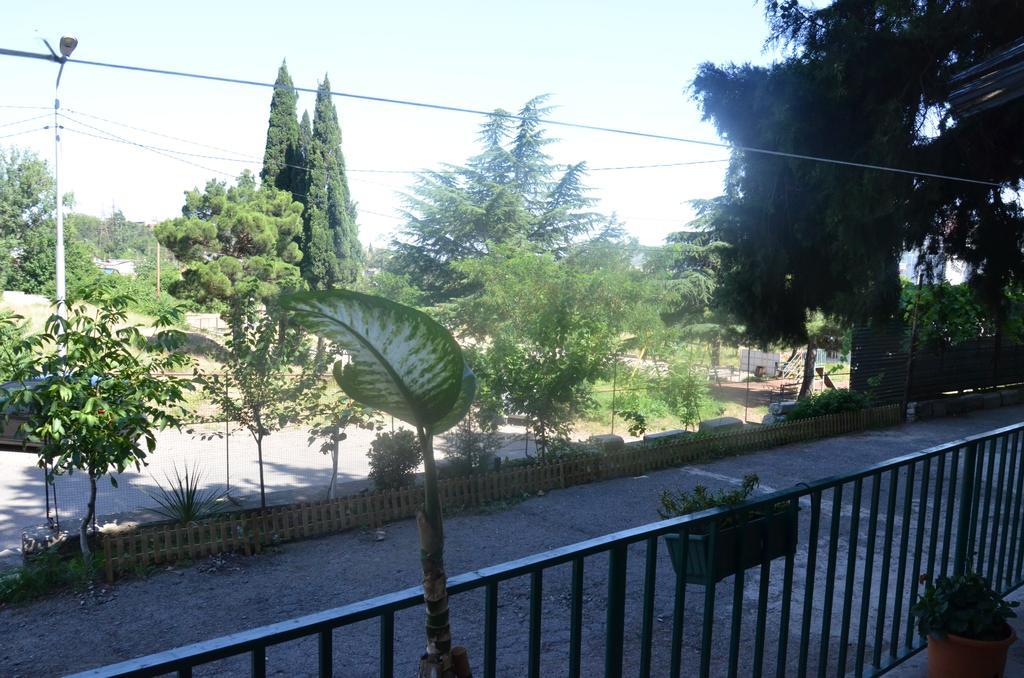 Nano Guest House Tbilisi Exterior photo